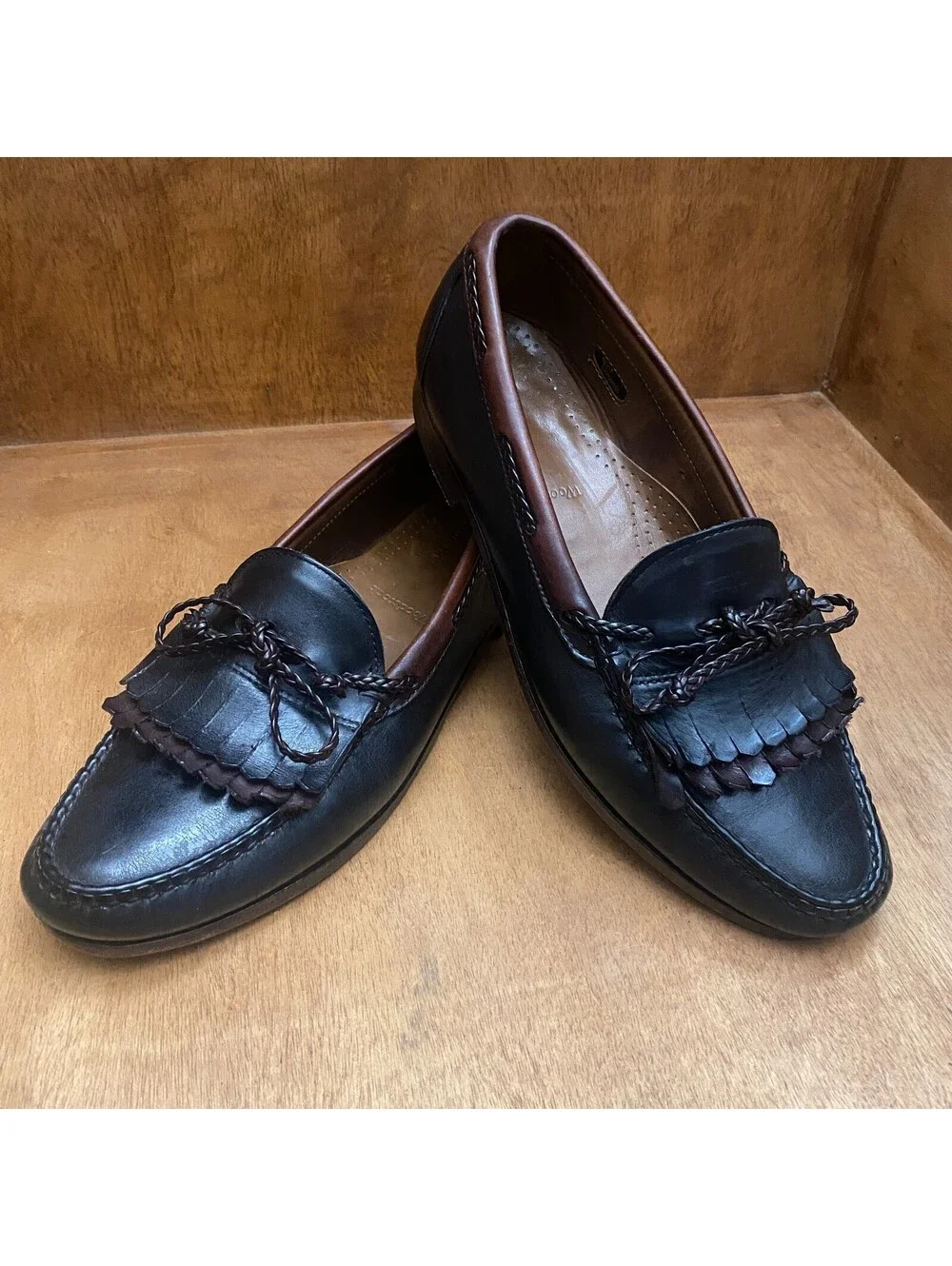 Vintage Woodstock Leather Kiltie Loafers Mens 10.5 D Black Brown Moccasin Shoes